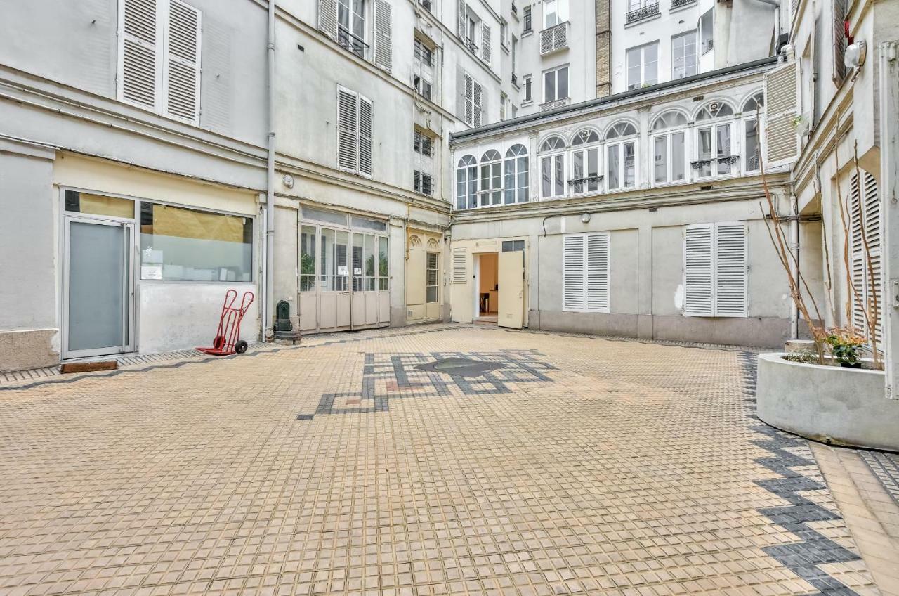 35 - Urban Montmartre Apartment Париж Екстериор снимка